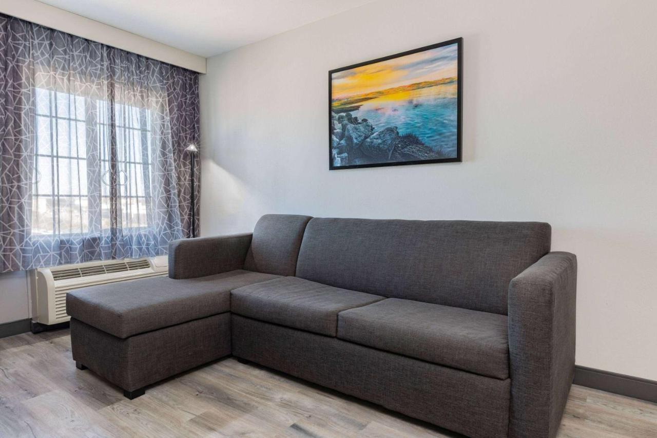 La Quinta Inn & Suites By Wyndham アードモア エクステリア 写真
