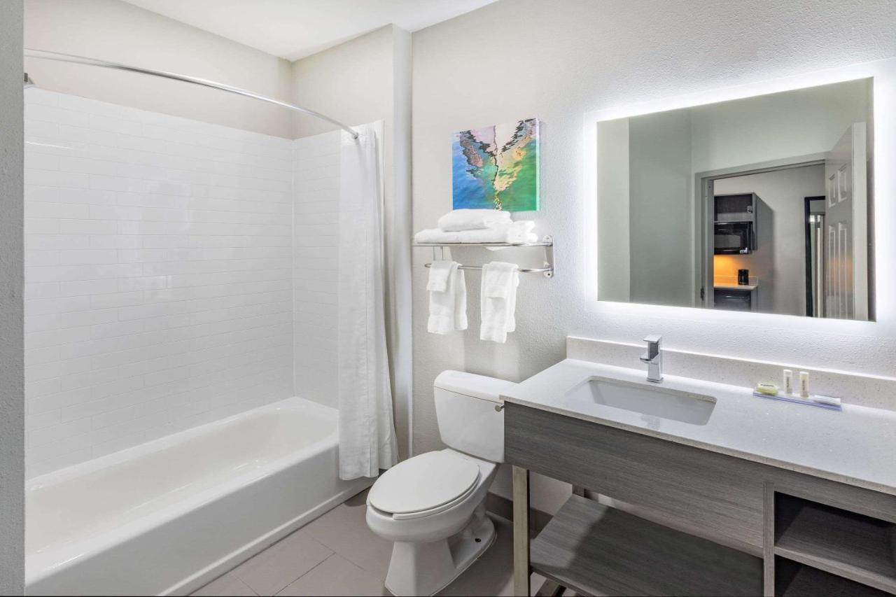La Quinta Inn & Suites By Wyndham アードモア エクステリア 写真